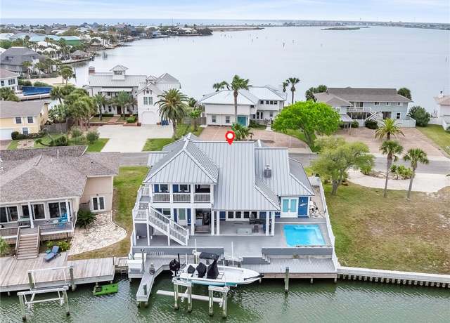 Property at 37 Flamingo Rd, Rockport, TX 78382, 3 beds, 3.5 baths