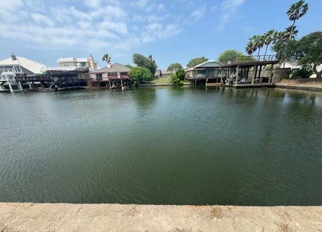 Property at 15305 Cartagena Ct, Corpus Christi, TX 78418