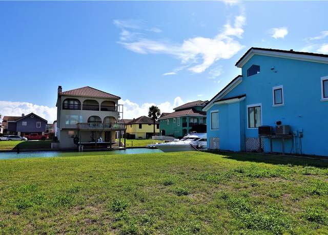 Property at 717 Imperial Hbr, Corpus Christi, TX 78402