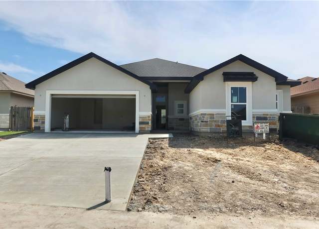 Property at 11517 Willowood Creek Dr, Corpus Christi, TX 78410, 4 beds, 2.5 baths