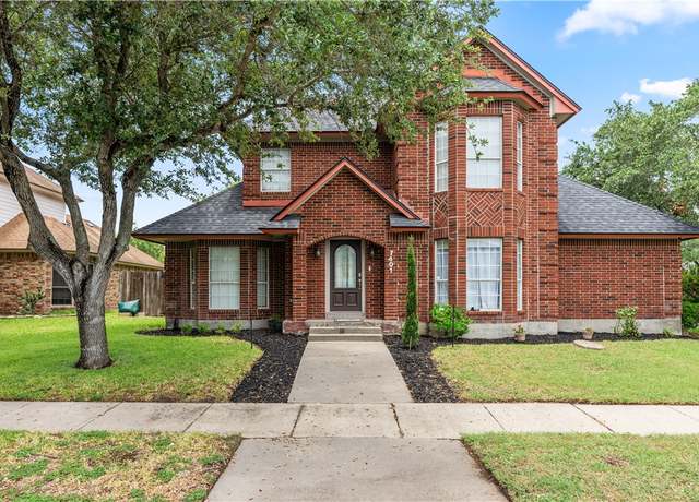 Property at 7401 Blue Lake Dr, Corpus Christi, TX 78413, 3 beds, 2.5 baths