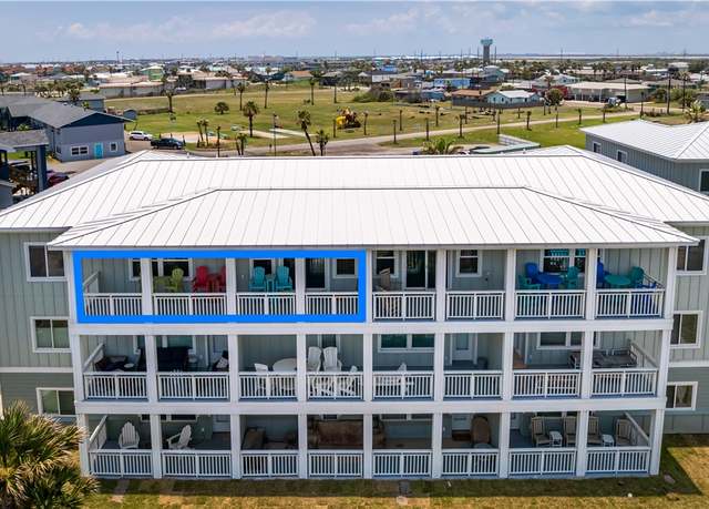 Property at 1107 S 11th St Unit B15, Port Aransas, TX 78373, 3 beds, 2 baths