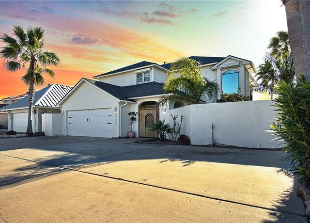 Property at 15813 El Soccorro, Corpus Christi, TX 78418, 3 beds, 3 baths