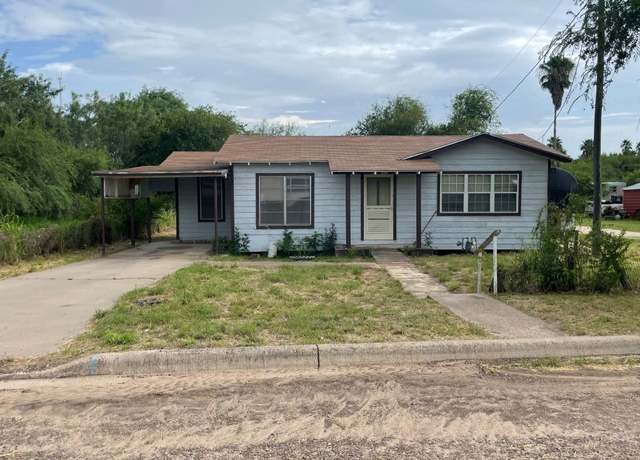 Property at 303 Texas St, Hebbronville, TX 78361, 3 beds, 2 baths