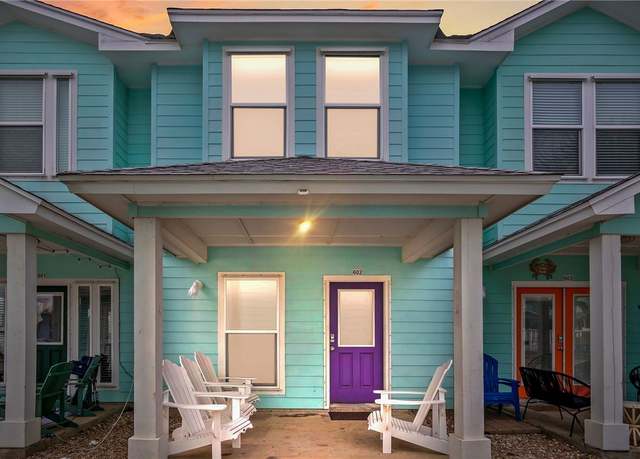Property at 2120 S 11th St #602, Port Aransas, TX 78373, 3 beds, 2.5 baths