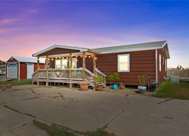Property at 1628 S Kossuth St, Rockport, TX 78382, 3 beds, 2 baths