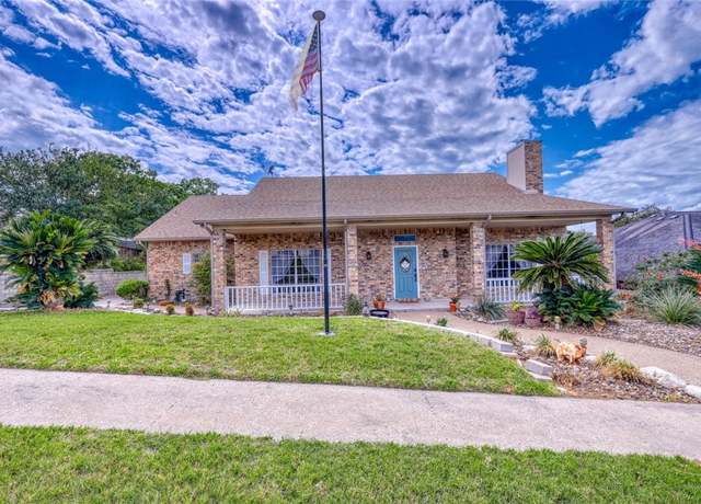 Property at 4409 Sue Cir, Corpus Christi, TX 78410, 3 beds, 2 baths
