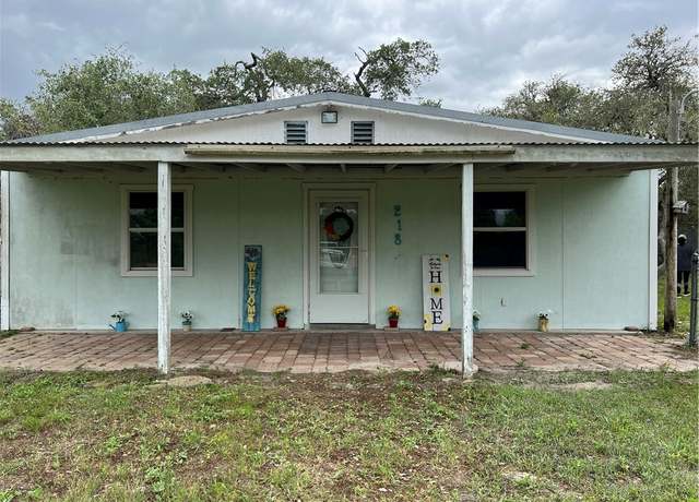 Property at 219 Lakeview Dr, Rockport, TX 78382, 1 bed, 1 bath