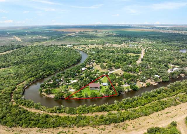 Property at 387 Mission River Oaks, Woodsboro, TX 78393, 3 beds, 2.5 baths