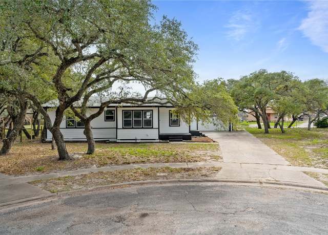 Property at 1384 Oak Park Dr, Aransas Pass, TX 78336, 3 beds, 2 baths