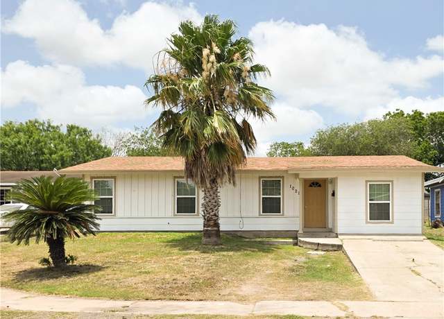 Property at 1021 Dona Dr, Corpus Christi, TX 78407, 5 beds, 3 baths