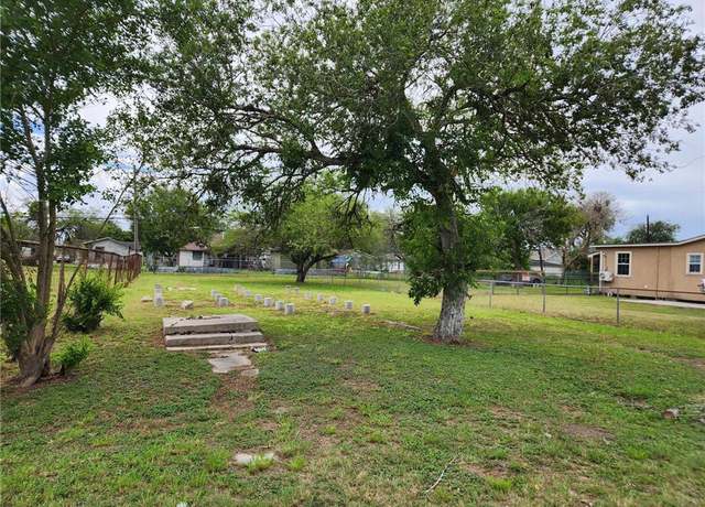 Property at 502 W Avenue C, Robstown, TX 78380