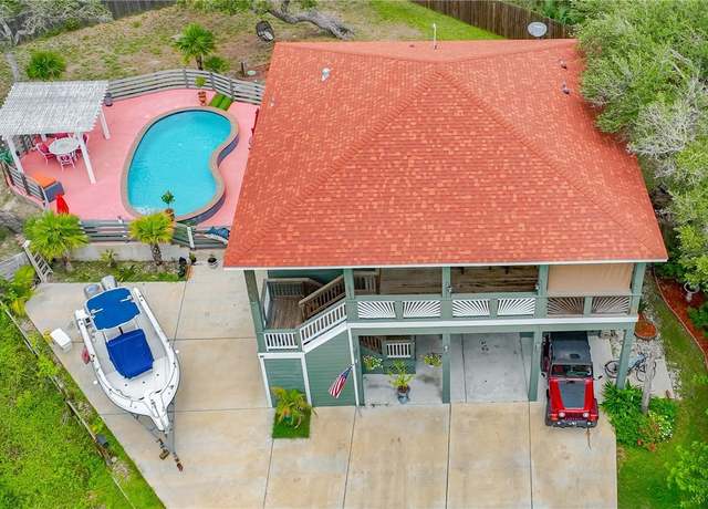 Property at 21 Bahama St S, Rockport, TX 78382, 4 beds, 3 baths