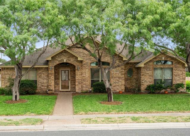 Property at 6814 Boardwalk Ave, Corpus Christi, TX 78414, 4 beds, 2.5 baths
