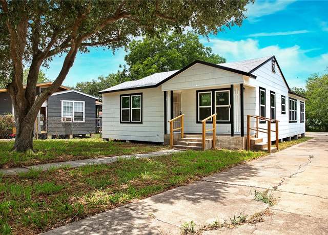 Property at 3740 Brooks Dr, Corpus Christi, TX 78408, 3 beds, 1 bath