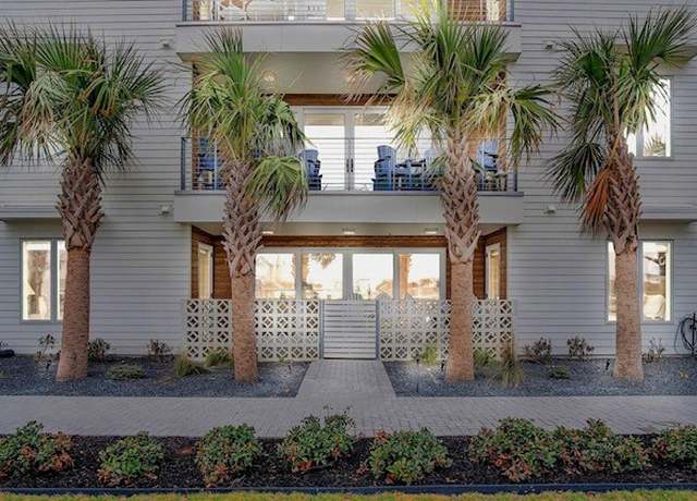 Property at 630 Center Square West #106, Port Aransas, TX 78373, 3 beds, 2 baths