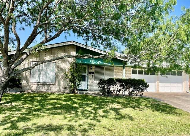 Property at 713 Drexel Dr, Corpus Christi, TX 78412, 3 beds, 2 baths