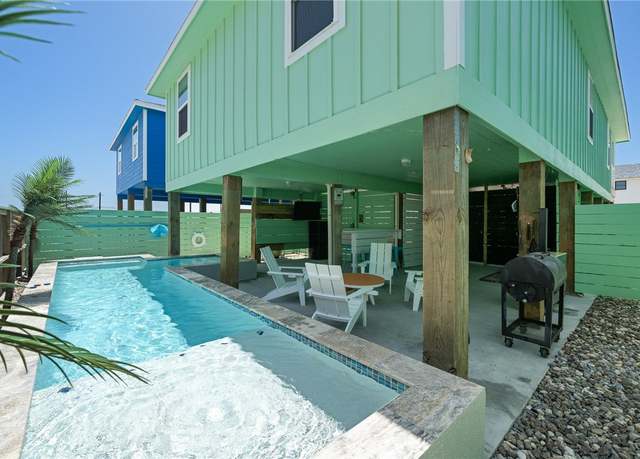 Property at 268 Flounder Dr, Port Aransas, TX 78373, 4 beds, 3 baths