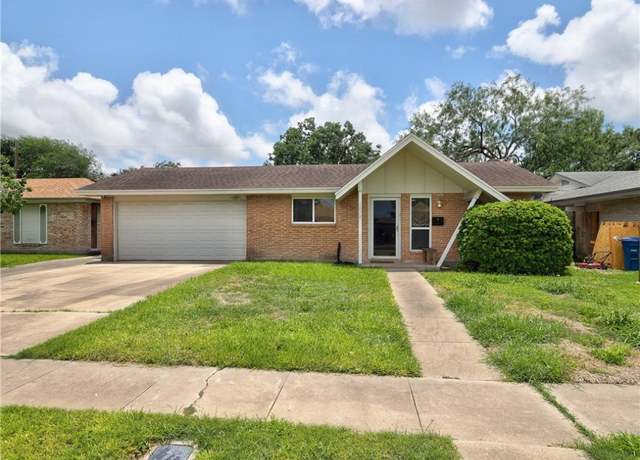 Property at 1638 Spicewood Dr, Corpus Christi, TX 78412, 3 beds, 2 baths