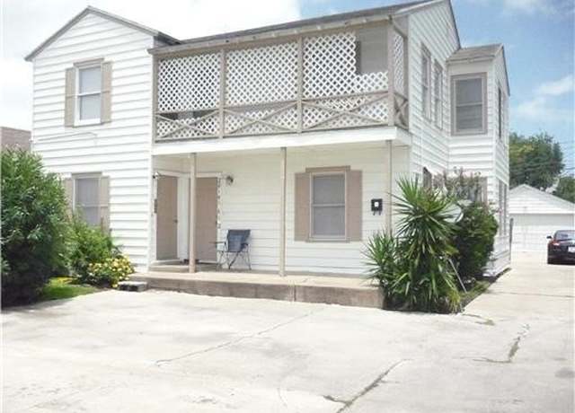 Property at 2814 S Alameda St, Corpus Christi, TX 78404, 2 beds, 1 bath