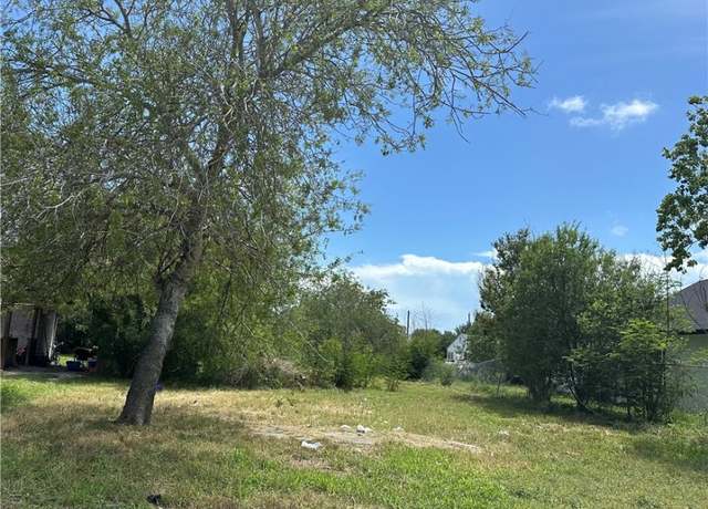 Property at 219 Blevins St, Corpus Christi, TX 78415
