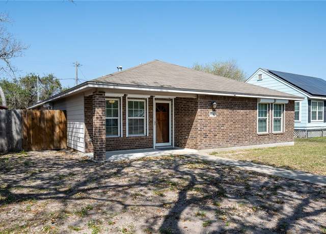Property at 1014 S Rife St, Aransas Pass, TX 78336, 3 beds, 2 baths