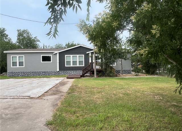 Property at 272 Orange St, Mathis, TX 78368, 3 beds, 2 baths