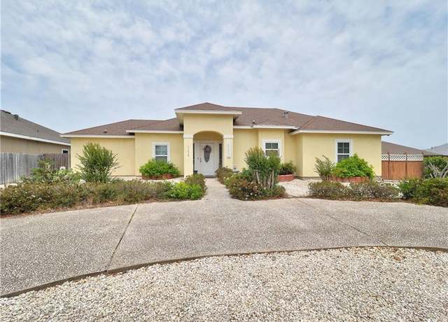 Property at 13838 Sea Horse Ave, Corpus Christi, TX 78418, 3 beds, 2 baths