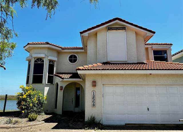 Property at 13558 Carlos Fifth Ct, Corpus Christi, TX 78418, 3 beds, 2.5 baths