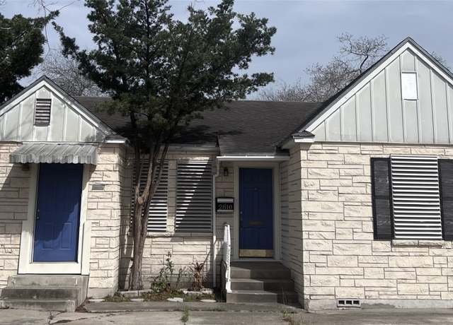 Property at 2810 S Alameda St, Corpus Christi, TX 78404, 3 beds, 2 baths