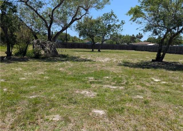 Property at 347 N 10th St, Aransas Pass, TX 78336