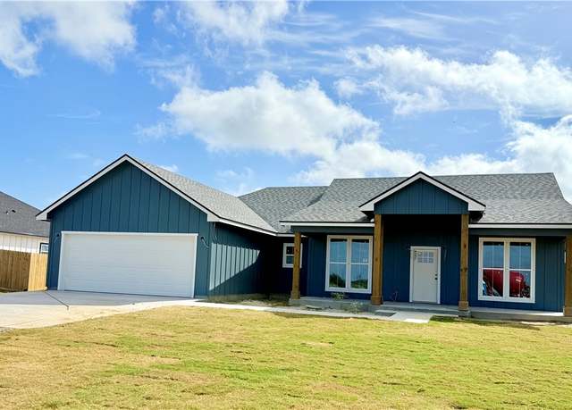 Property at 110 Mclead, Rockport, TX 78382, 3 beds, 2.5 baths