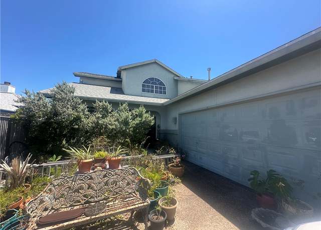 Property at 15318 Bowsprit Ct, Corpus Christi, TX 78418, 3 beds, 2.5 baths