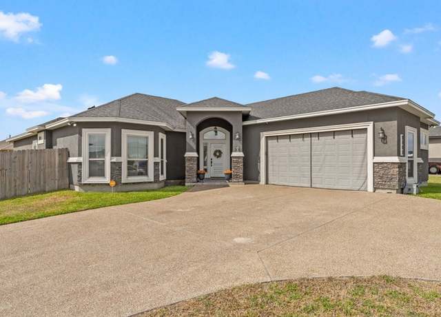 Property at 9501 Royal Oak Dr, Corpus Christi, TX 78410, 3 beds, 2.5 baths