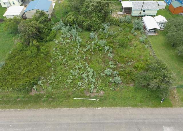 Property at 181 Shady Oak Ln, Rockport, TX 78382
