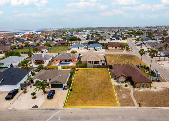 Property at 13978 Jibstay St, Corpus Christi, TX 78418