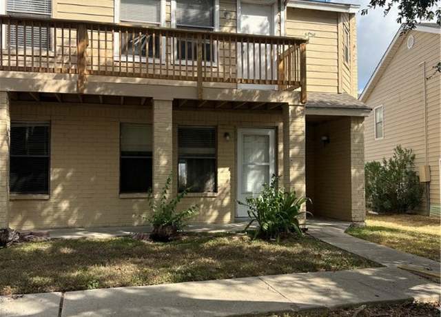 Property at 4401 River Valley Dr #206, Corpus Christi, TX 78410, 2 beds, 2.5 baths