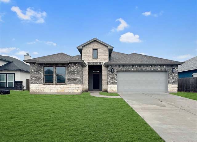 Property at 9505 Spanish Oak Dr, Corpus Christi, TX 78410, 3 beds, 2.5 baths