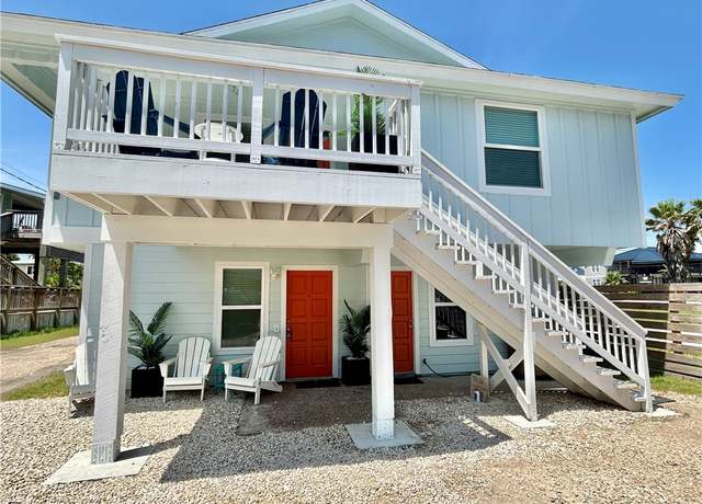 Property at 213 Avenue J, Port Aransas, TX 78373, 2 beds, 2 baths