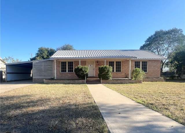 Property at 1110 E 3rd St, Alice, TX 78332, 4 beds, 2 baths