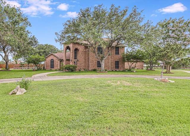 Property at 4717 Mars Hill Dr, Corpus Christi, TX 78413, 5 beds, 5 baths