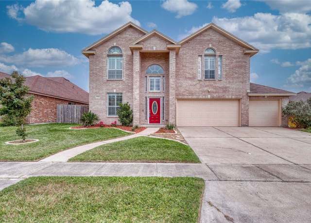 Property at 7522 Vaquero Dr, Corpus Christi, TX 78414, 4 beds, 2.5 baths