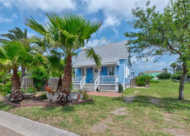 Property at 404 Mercer St, Port Aransas, TX 78373, 4 beds, 2 baths