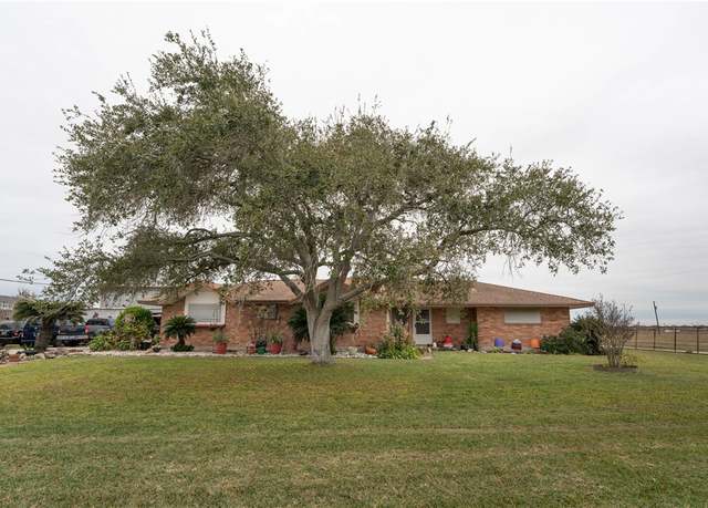 Property at 6656 Yorktown Blvd, Corpus Christi, TX 78414, 7 beds, 6.5 baths