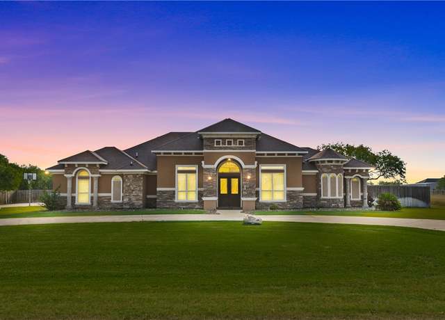 Property at 221 Deer Meadows Dr, Alice, TX 78332, 4 beds, 3.5 baths