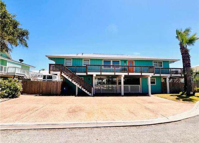 Property at 18 Catalina Dr, Rockport, TX 78382, 4 beds, 3.5 baths