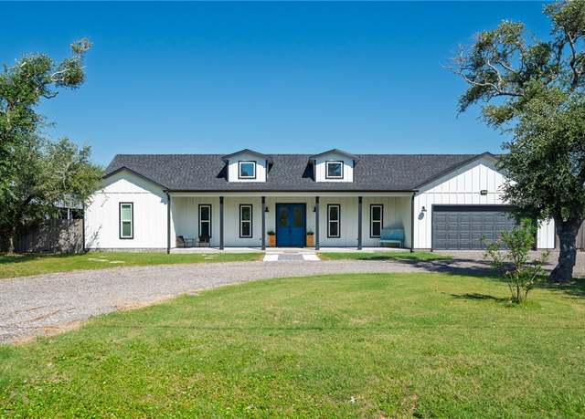 Property at 224 Portia Ave, Rockport, TX 78382, 4 beds, 3.5 baths