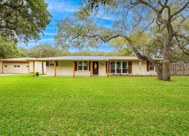 Property at 2438 Henrietta Pl, Ingleside, TX 78362, 3 beds, 2 baths