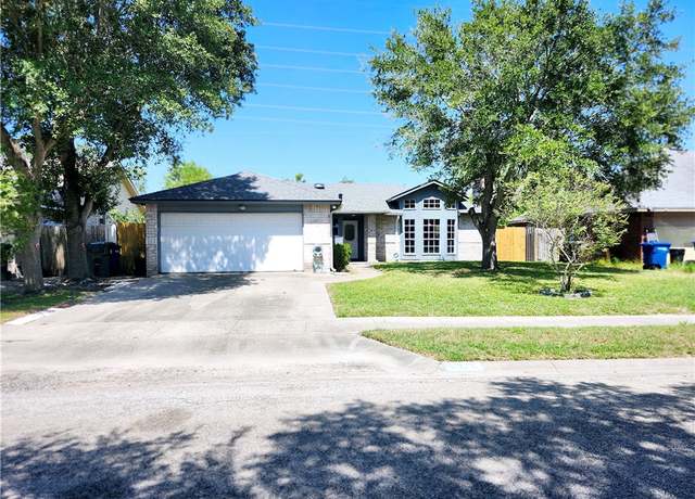Property at 6826 Holiday Ln, Corpus Christi, TX 78414, 3 beds, 2 baths