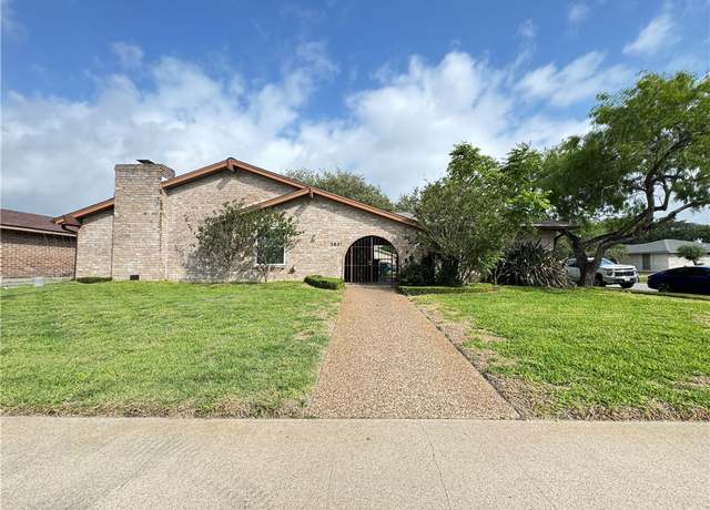 Property at 5801 Saint Andrews Dr, Corpus Christi, TX 78413, 3 beds, 2 baths